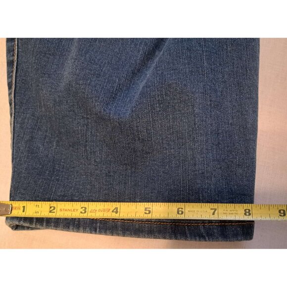 Gloria Vanderbilt Women's Amanda Capri Blue Denim Jeans Plus Size 18 Pull On - Picture 6 of 9